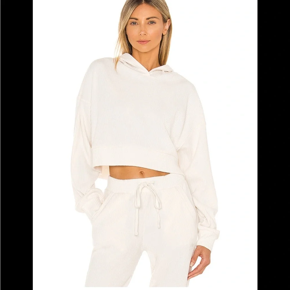 Women's Cream Hoodie Top and matching pants - Picture 1 of 9
